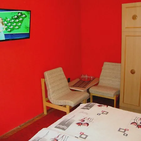 Gyongyvirag Vendeghaz Apartment Balatonboglar